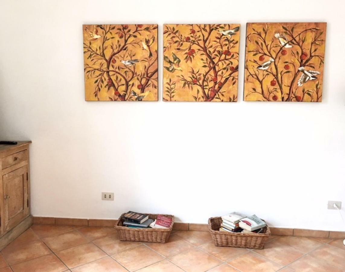 Panoramic Castle Apt Trastevere Rome Exterior photo